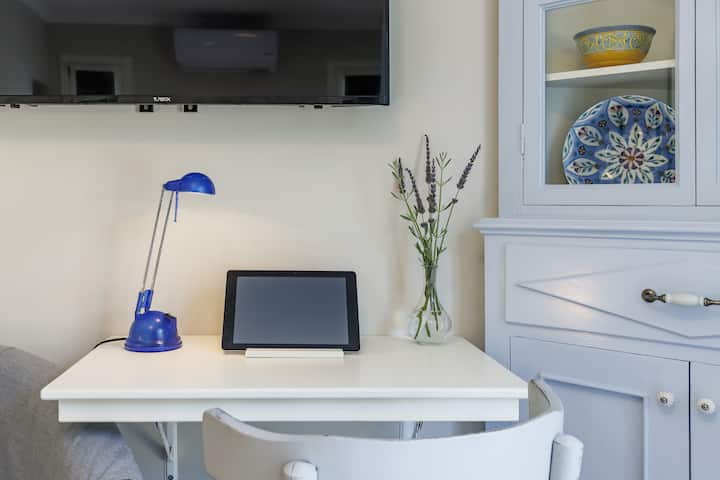 Enastron Guest Room bedroom