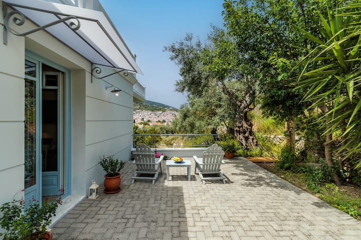 Enastron Guest Room views and surroundings