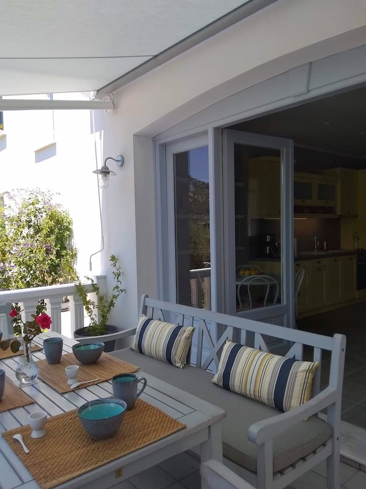 Enastron Guesthouse views and surroundings